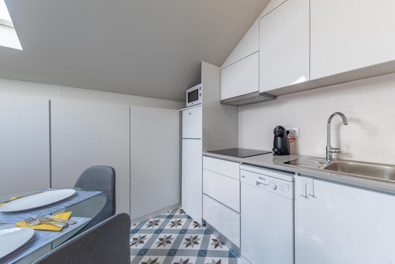 Style And Comfort In Downtown Lisbon Bagian luar foto