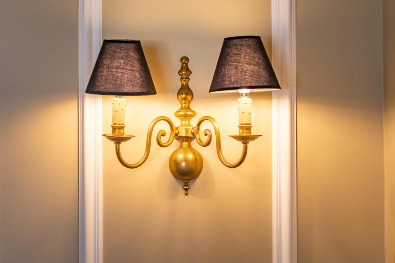 Style And Comfort In Downtown Lisbon Bagian luar foto