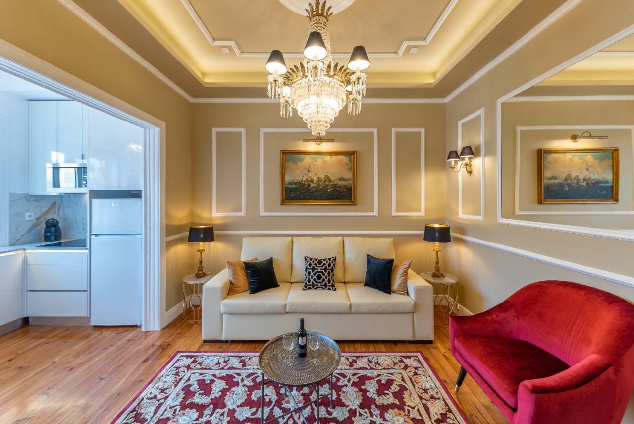 Style And Comfort In Downtown Lisbon Bagian luar foto