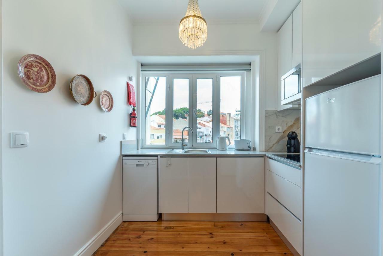 Style And Comfort In Downtown Lisbon Bagian luar foto