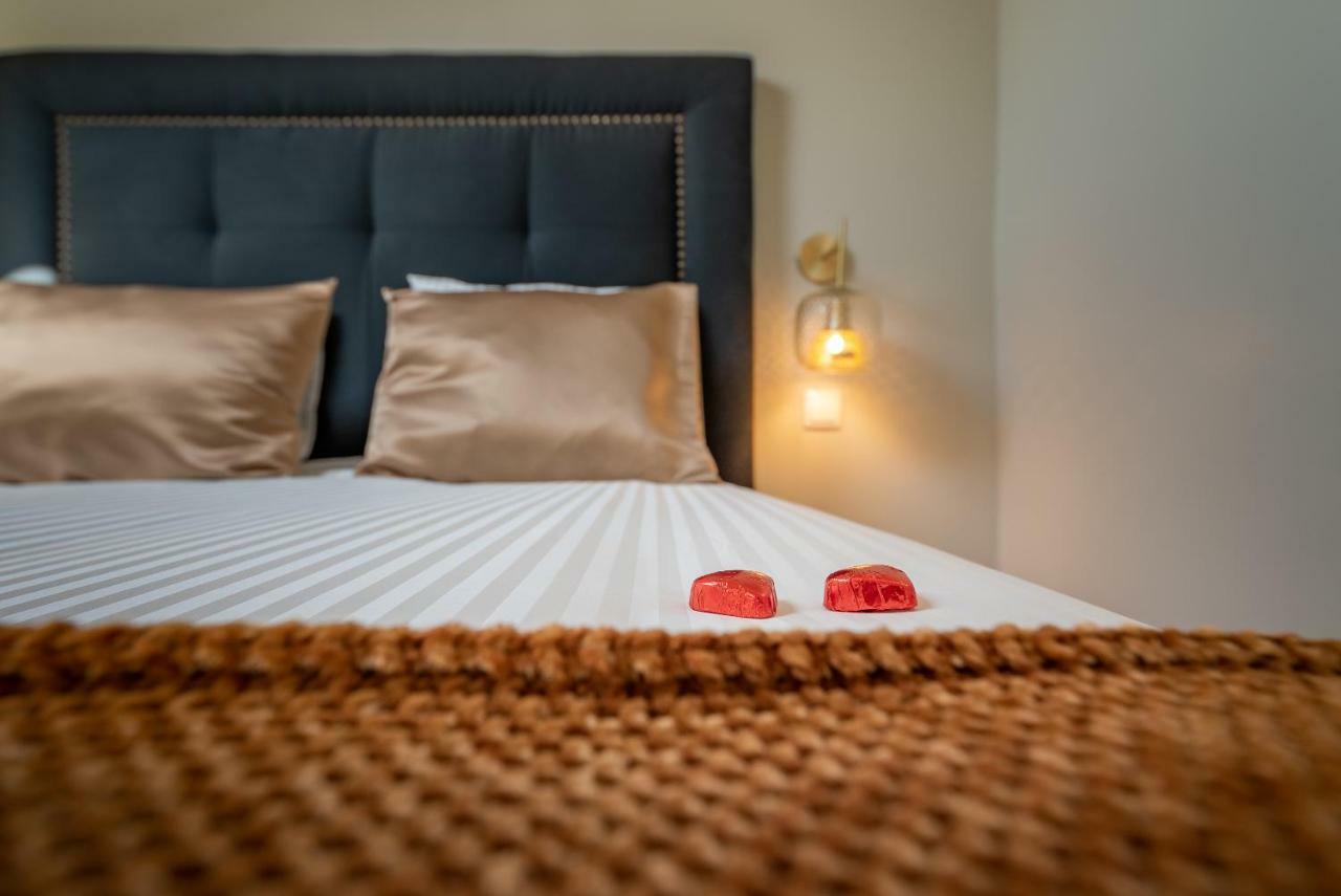 Style And Comfort In Downtown Lisbon Bagian luar foto