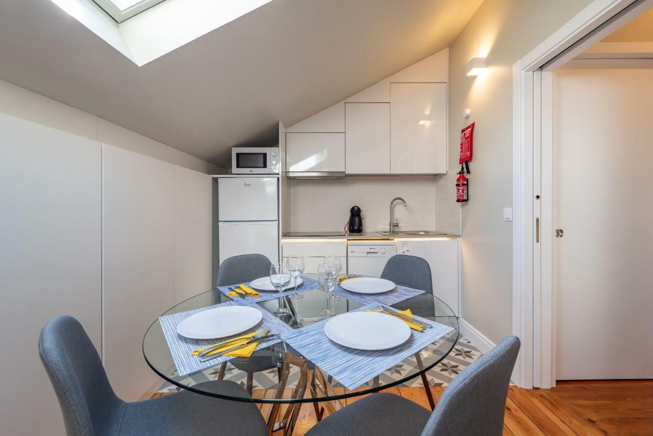 Style And Comfort In Downtown Lisbon Bagian luar foto